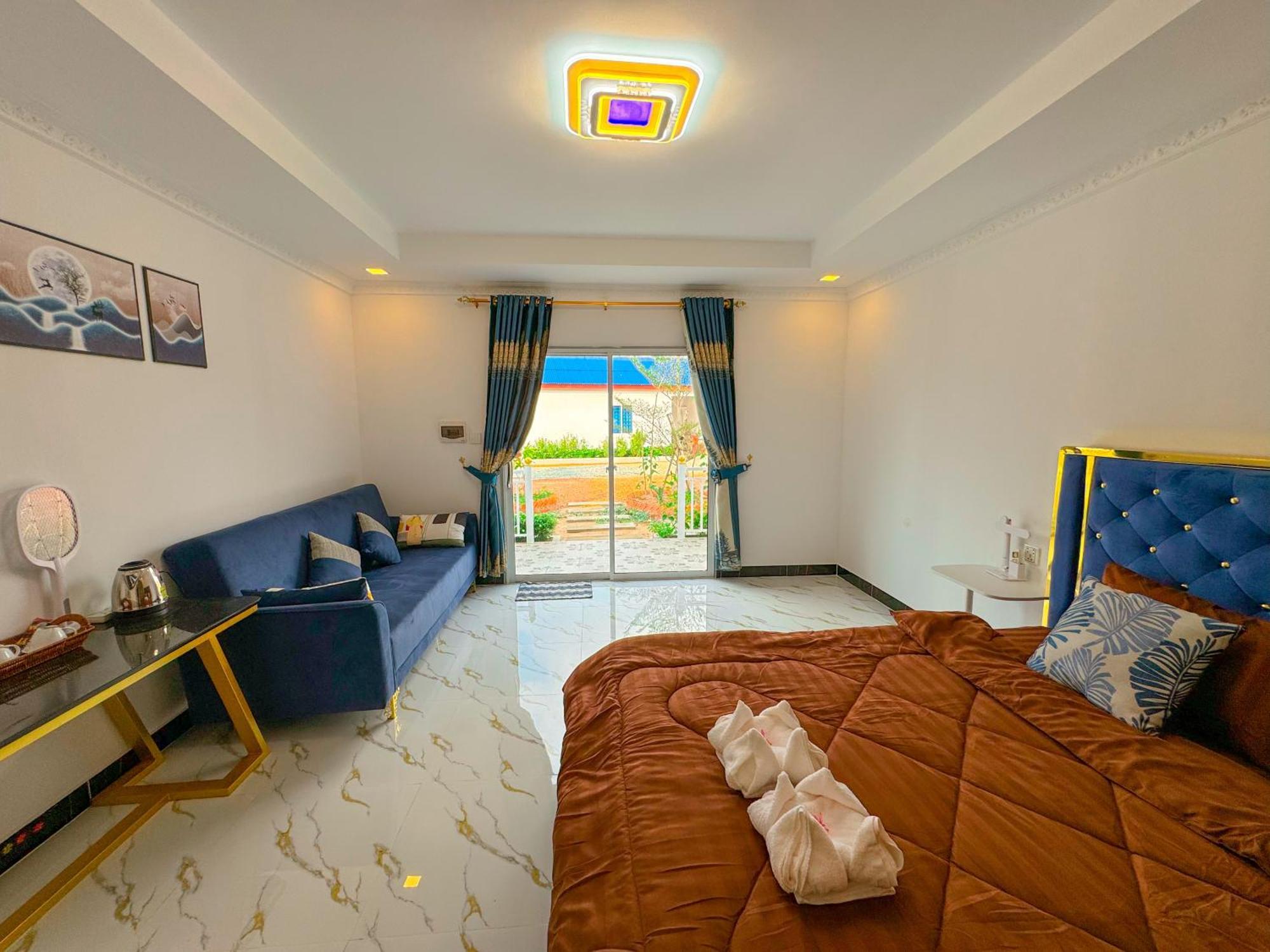 Mean Mean Bungalow Phumi Veal Sbov Bagian luar foto